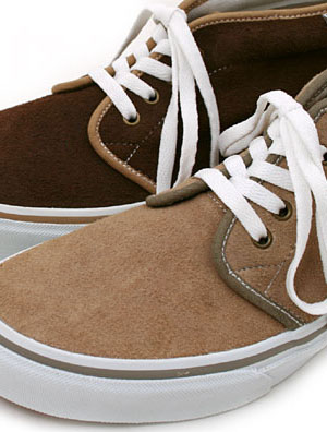 日本Beauty&Youth联名Vans推出了Chukka 80’s Pack 联名套