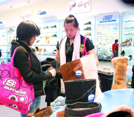 泉州百户鞋业网店“安家”
