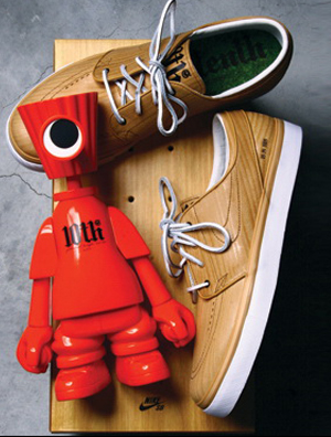 Michael Lau联名Nike SB Stefan Janoski木纹板鞋再现
