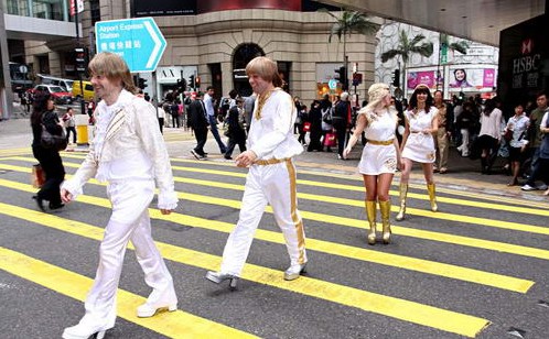 ABBA MANIA�ָ����顰��ƤЬ��