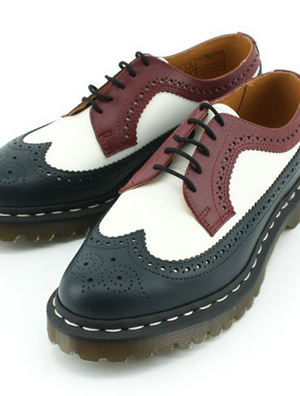 BEAMS联名Dr. Martens马丁大夫限定款Longwing Oxford牛津雕花皮鞋