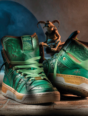 adidas OriginalsÁªÃûStar WarsÐÇÇò´óÕ½ºÕÌØÈ˼ְÍЬ¿î
