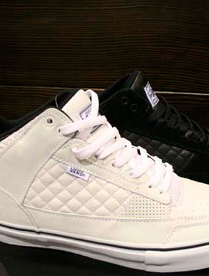 WTAPS西山彻联名再现,Vans公布2011春夏系列滑板鞋