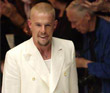 时尚教主“Alexander McQueen”一生奇异 一世高扬