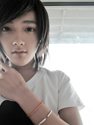 �а���Ѹ������ɫ