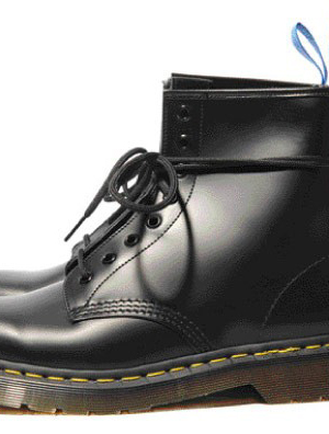MILK X联名DR.MARTENS马丁大夫推出圣诞限定1460英产皮靴