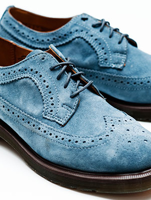 Ӣ���������Dr. Martens�Ƴ�2011����Suede��Ƥϵ��Ь��