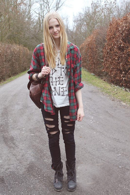 ŷ����Ůʱ�д������LOOK