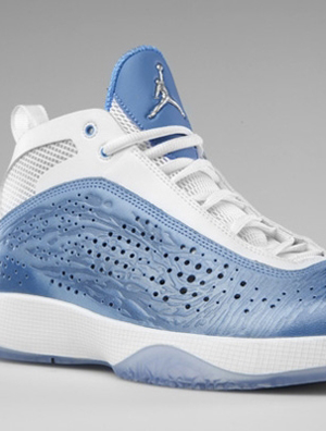 Air Jordan 2011 Georgetown & UNC