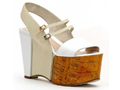 ·ÒµÏ (Fendi) 2011´ºÏĺñµ×Ш¸úÁ¹Ð¬