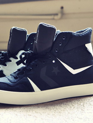 清新海军风,CONVERSE First String推出新鞋Star Tech LE Hi