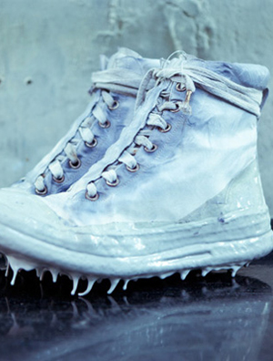 来自融化的世界,Carol Christian Poell“Object Dyed, No Seam Drip-Rubber”Leather Sneaker