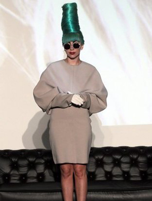 LadyGaga�¼�������ר�� ��ɫ�ɸ�ͷ�ͳ��߸��԰���ʮ��