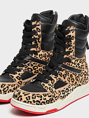 你是不是也在寻找它,Diet Butcher Slim Skin Leopard-Print High Top Sneakers