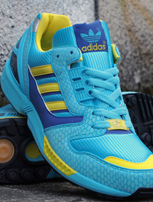 夜光精灵,耀眼光芒,atmos x adidas Originals ZX 8000 G-SNK