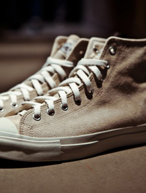 亲切之感,简单享受,WTAPS Suede Sneaker