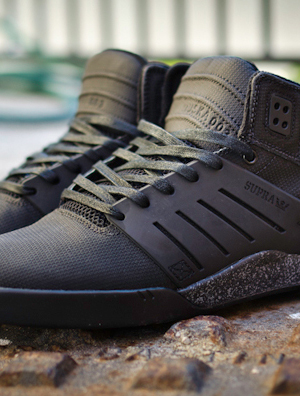������ʯ�ĺ�ɫ��SUPRA Skytop 3��Black Stealth��