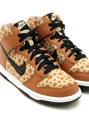 ����������ɧ���Ĳ��㻹�е�Զ��Nike Sportswear 2012�괺���¿�DUNK HI GS