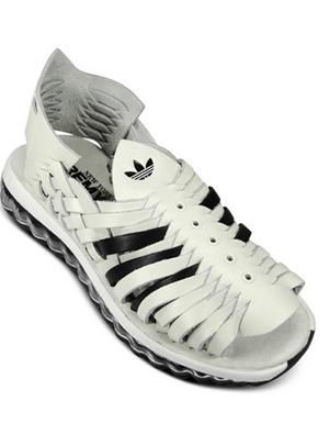 Jeremy Scott x adidas MEGA Softcell 编织感涼鞋