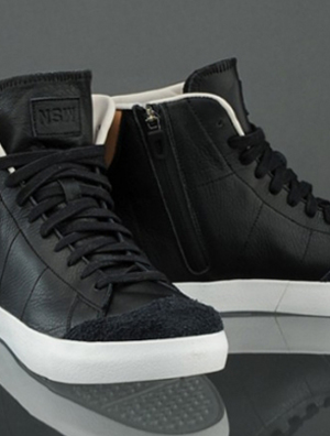 Ïà½ÏÒÔÍùЬ¿îÔöÌí¸ü¶àϸ½Ú£¬Nike Sportswear ´º¼¾Ð¿îAll Court 3