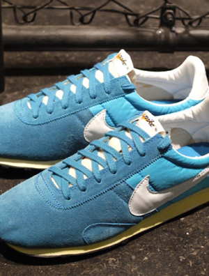 ��ɫ�汾�ǳ� Nike Pre Montreal Racer Vintage �ϼܷ���