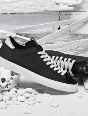 再现奥运传奇adidas Originals Consortium “Your Story”