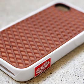 Vans推出'Waffle鞋底 iPhone 4手机壳'