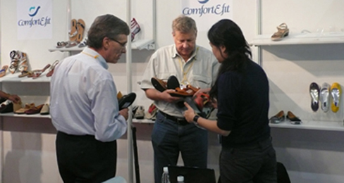 外贸鞋企老板如何扩大品牌网络销量?