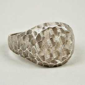 Maison Martin Margiela 推出新款戒指Signet Ring