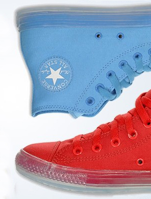 Converse 推出最新亮丽色彩的鞋履新品