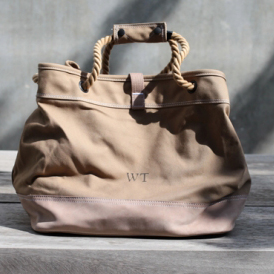 ���͸�ʮ�㣬WTAPS �������¿�Beach Bag