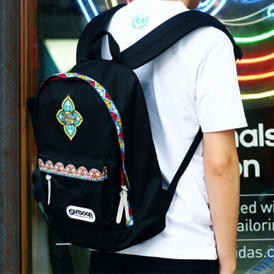 Begins 联袂Outdoor推出了一款Backpack