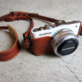 Roberu 再度联手OLYMPUS 推出相机保护套