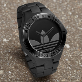 adidas Originals 10周年特别表款公布