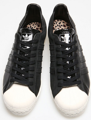 VANQUISH x adidas Originals ����Ь��
