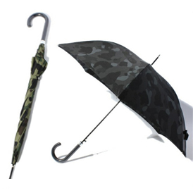 A BATHING APE 推出创意迷彩雨伞