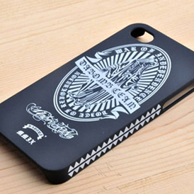 Dabomb 发布2012 iPhone 4/4S手机壳