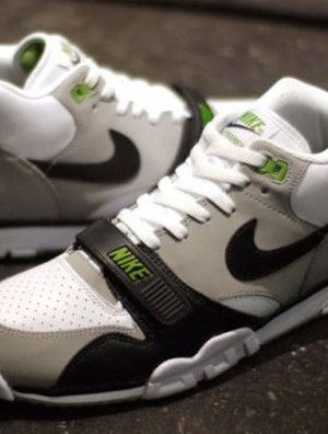 Nike 推出Air Trainer 1 Mid 经典配色款