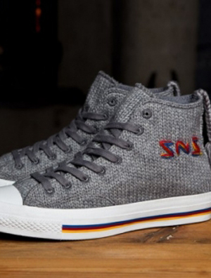 ��������Sneakersnstuff �Ƴ�����Ь��