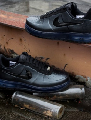 Nike Air Force 1 推出蛇年鞋款