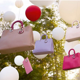 Dior 2012��ʥ���λô�Ƭ ����˿�����ɾ�