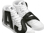 Jeremy Scott�� adidas Originals ����ϵ��Ь��