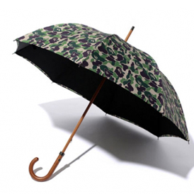 London Undercover 推出联名别注款雨伞