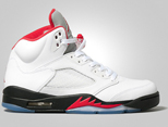 耐克推出全新复刻版Air Jordan 5 球鞋