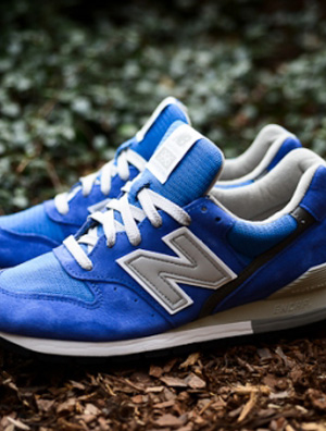 New Balance 经典996“海军蓝”鞋款
