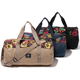Stussy 推出2013春夏合作系列包款