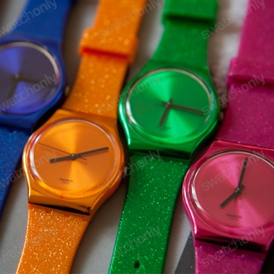 SWATCH DEEP SHINE 全新炫彩系列表款
